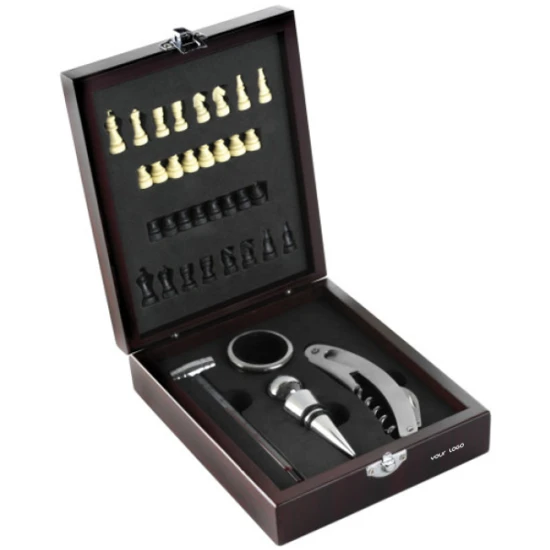 4-pieces wine set | Stainless steel | Incl. a chest game | brown