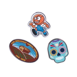 Custom shape pins | Iron with aluminum sheet | 21x25mm | Magnetic
