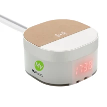 Digitale Klok | Luxe aluminium en PU details | 5W Draadloos Opladen