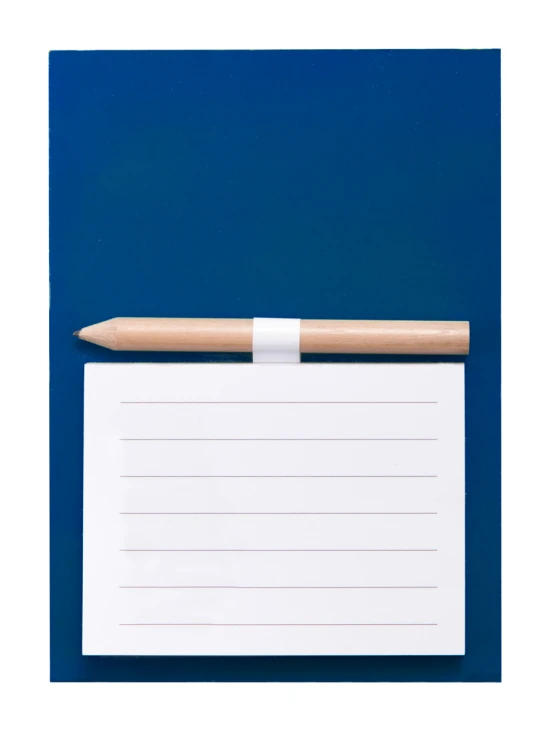 Coloured fridge magnet | 40 sheets notepad and pencil | 99 x 139 mm | Blue
