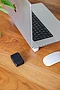 Support pour ordinateur portable | 94% ABS recyclé RCS et PU recyclé | Angles réglables | Pliable | Durable