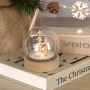 Beleuchtete Weihnachtskugel | Acryl und MDF 0.072 kg | 8.5 cm | Nachhaltig | Pflanzliche Elemente