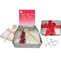 Kerstbakset | Metalen blik | 7 stuks | Bedrukking op de aparte hangkaart