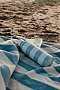 Strandtuch | GRS-zertifizierte recycelte Baumwolle 450 g/m² | 80x160 cm | Streifendesign | Hergestellt in Europa