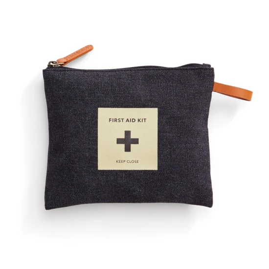 First aid kit | Cotton | 1 compartment | With multiple items for minor accidents | black