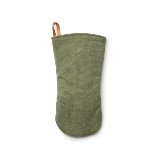 VINGA Asado oven mitt | green