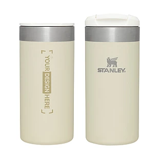 Personalisierter Becher mit Logo als Werbeartikel