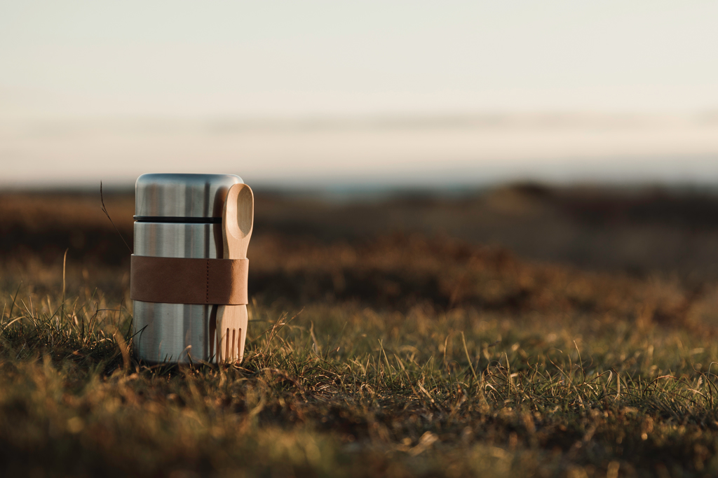 Thermosflasche | Rostfreier Stahl | 500 ml | Holzlöffel | silber