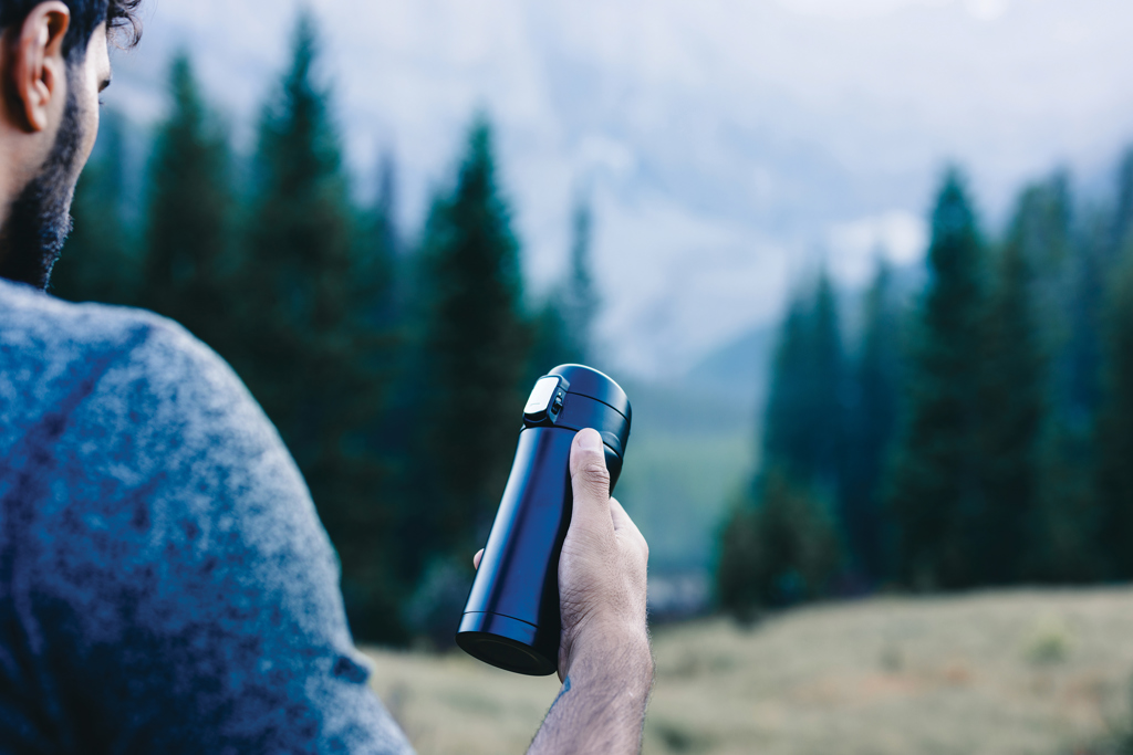 Thermo mok | Gerecycled RVS | 300 ml | Tot 5 uur warm | zwart Thermo mok | Gerecycled RVS | 300 ml | Tot 5 uur warm | zwart