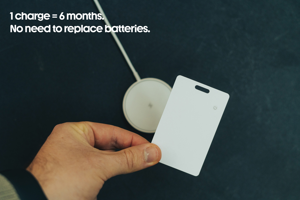 Carte Finder | ABS recyclé | Ultra fine | Étanche | Compatible avec Apple | Rechargeable | blanc Carte Finder | ABS recyclé | Ultra fine | Étanche | Compatible avec Apple | Rechargeable | blanc