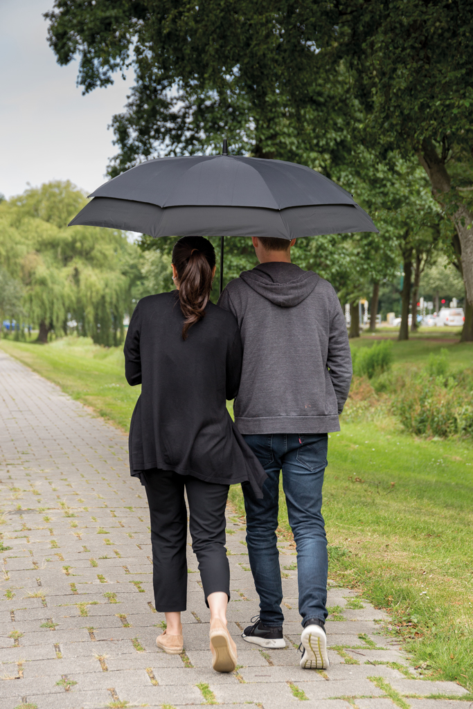 Uitbreidbare paraplu | rPET | 23-27 Inch | Met stormbestendige functie | zwart Uitbreidbare paraplu | rPET | 23-27 Inch | Met stormbestendige functie | zwart