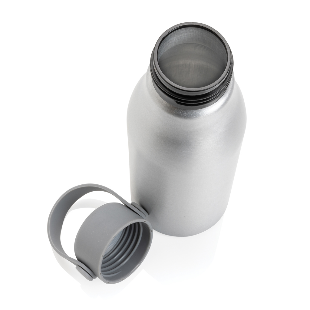 Waterfles | Gerecycled aluminium & siliconen | 680ml | Gemakkelijk mee te nemen | zilver Waterfles | Gerecycled aluminium & siliconen | 680ml | Gemakkelijk mee te nemen | zilver