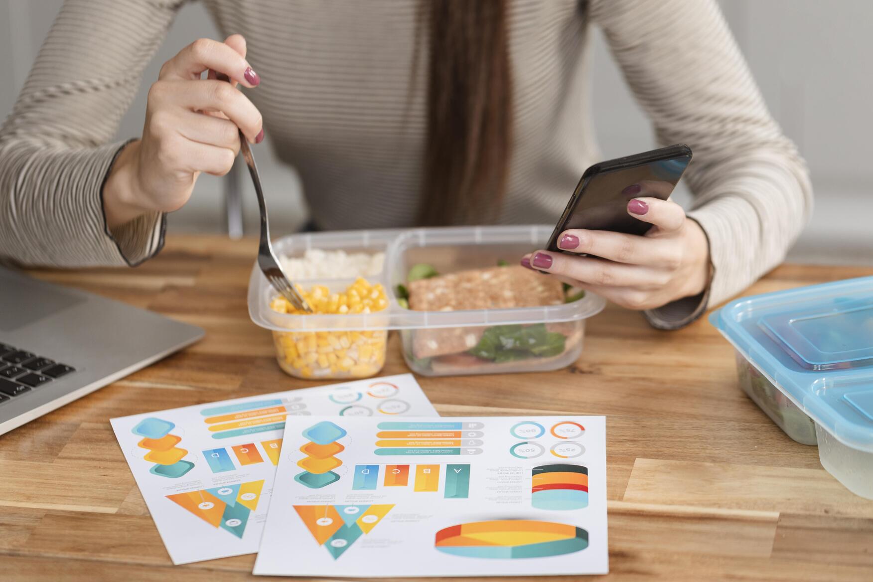 Lunch box personnalisée comme cadeau publicitaire pratique